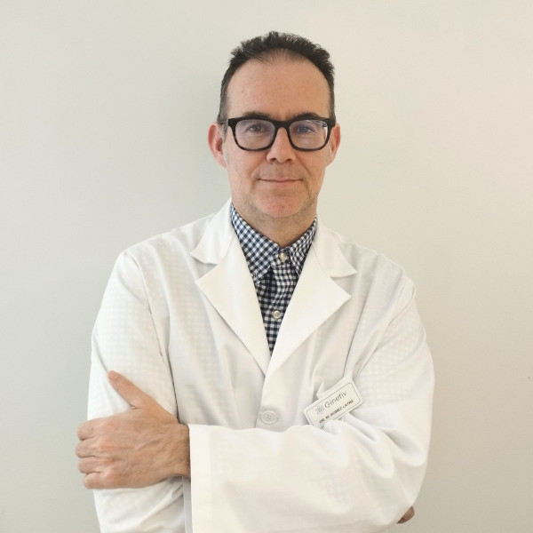 Dr. Mauricio Gómez